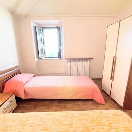 מלון Detached Villa- Car Unnecessary - Wifi - Sleeps 10