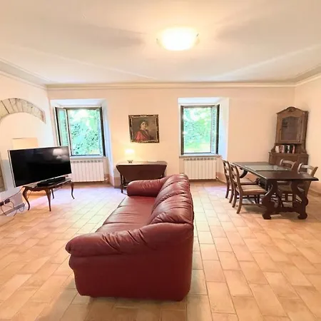 Detached Villa- Car Unnecessary - Wifi - Sleeps 10 מלון ספולטו