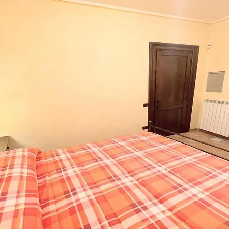 מלון Detached Villa- Car Unnecessary - Wifi - Sleeps 10
